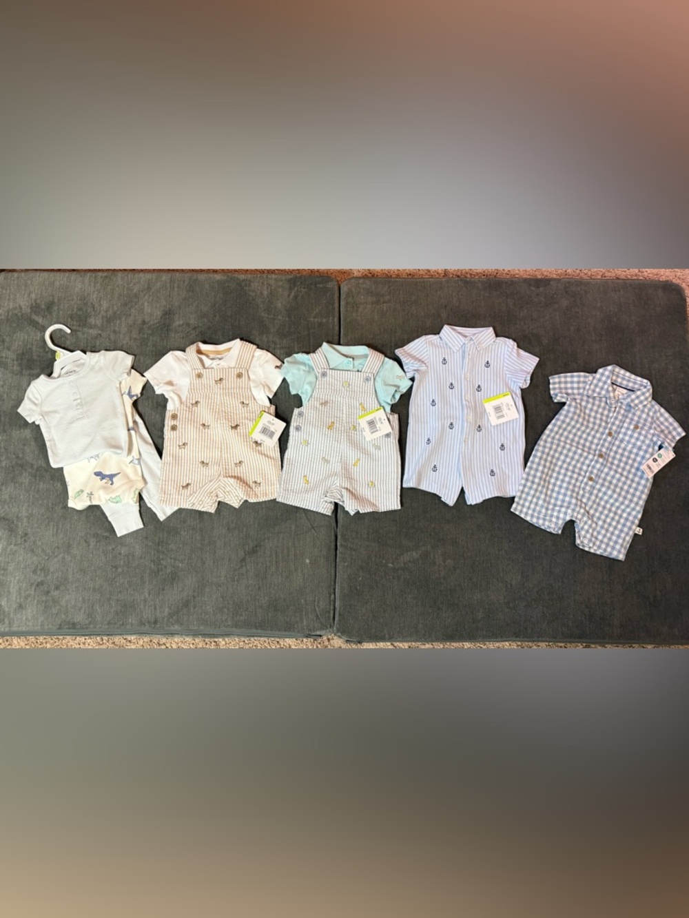 NWT! Set of 5 baby boy outfits - size 3 months - summer outfits
